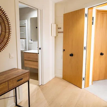 Centro By Renthas Apartment