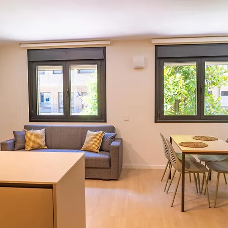 Centro By Renthas Oviédo